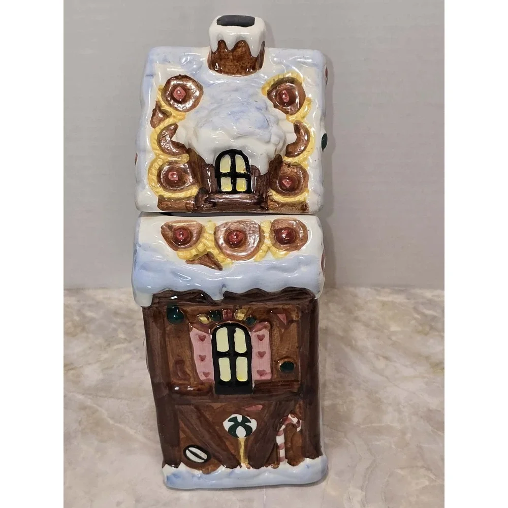 Ceramic Gingerbread House Cookie Jar GUC Christmas Cottage Decor 🎄‎
